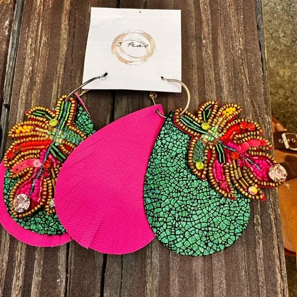 Multicolor Beaded Earrings - Picture 4 of 5